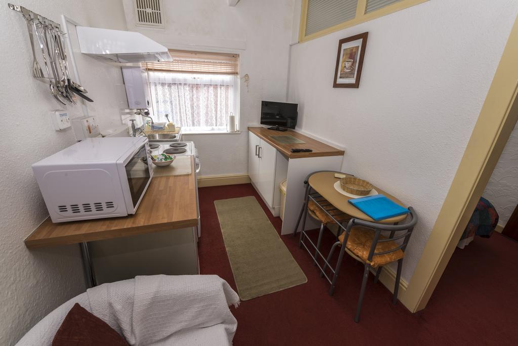 Lyndale Holiday Flats Μπλάκπουλ Εξωτερικό φωτογραφία