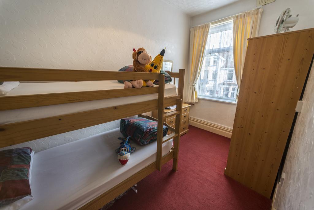 Lyndale Holiday Flats Μπλάκπουλ Εξωτερικό φωτογραφία